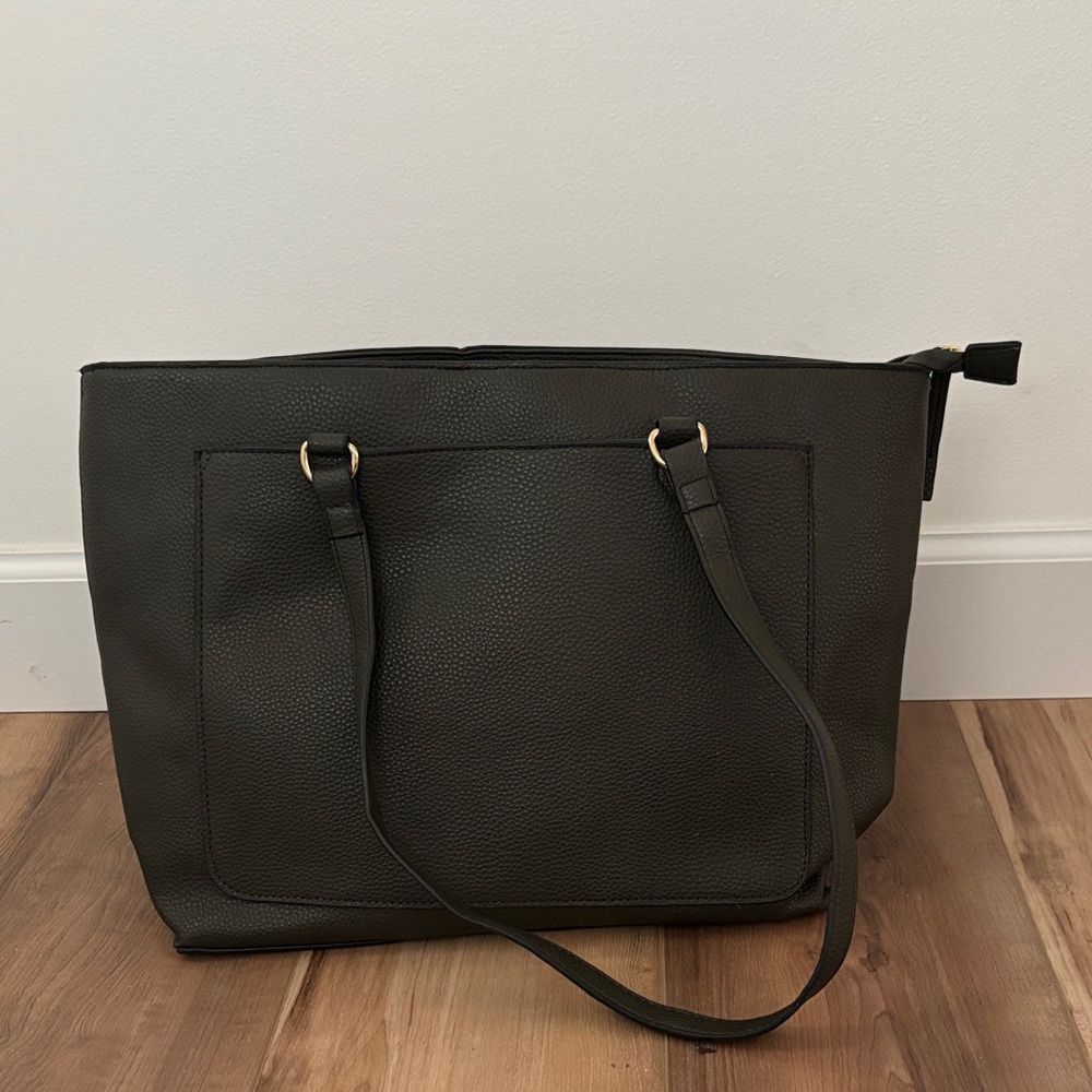 Seven Days Vegan Leather Elegant Hunter Green Tote Bag